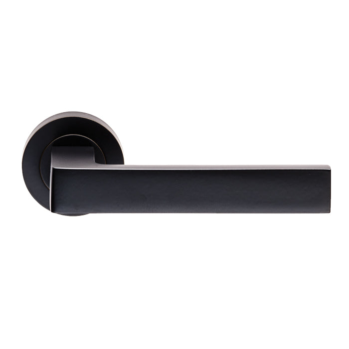 The Sasso Lever in Matt Black