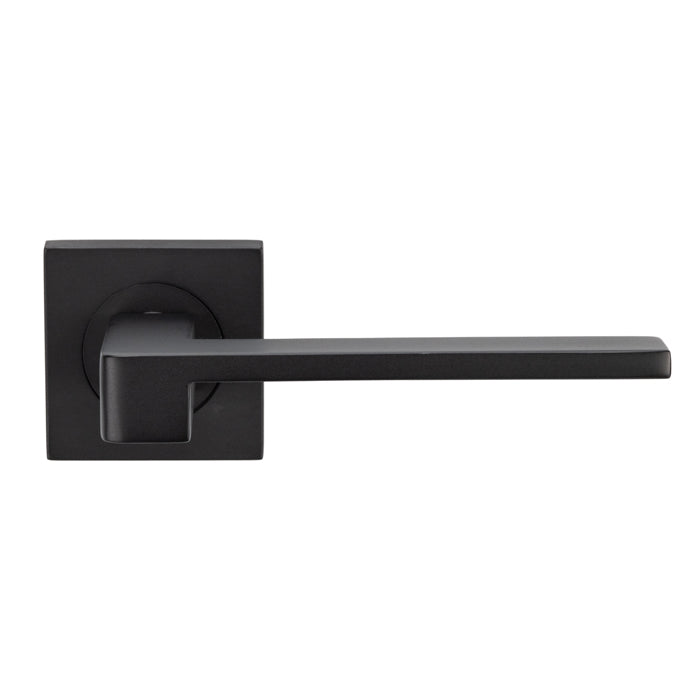 The Equi Lever in Matt Black