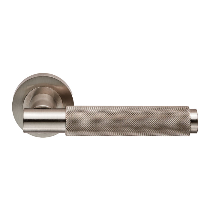 The Varese Knurled Lever