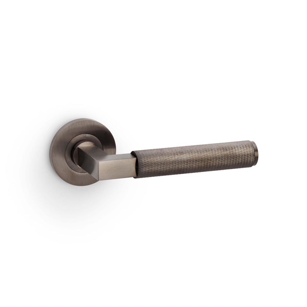 The Hurricane Knurled Lever